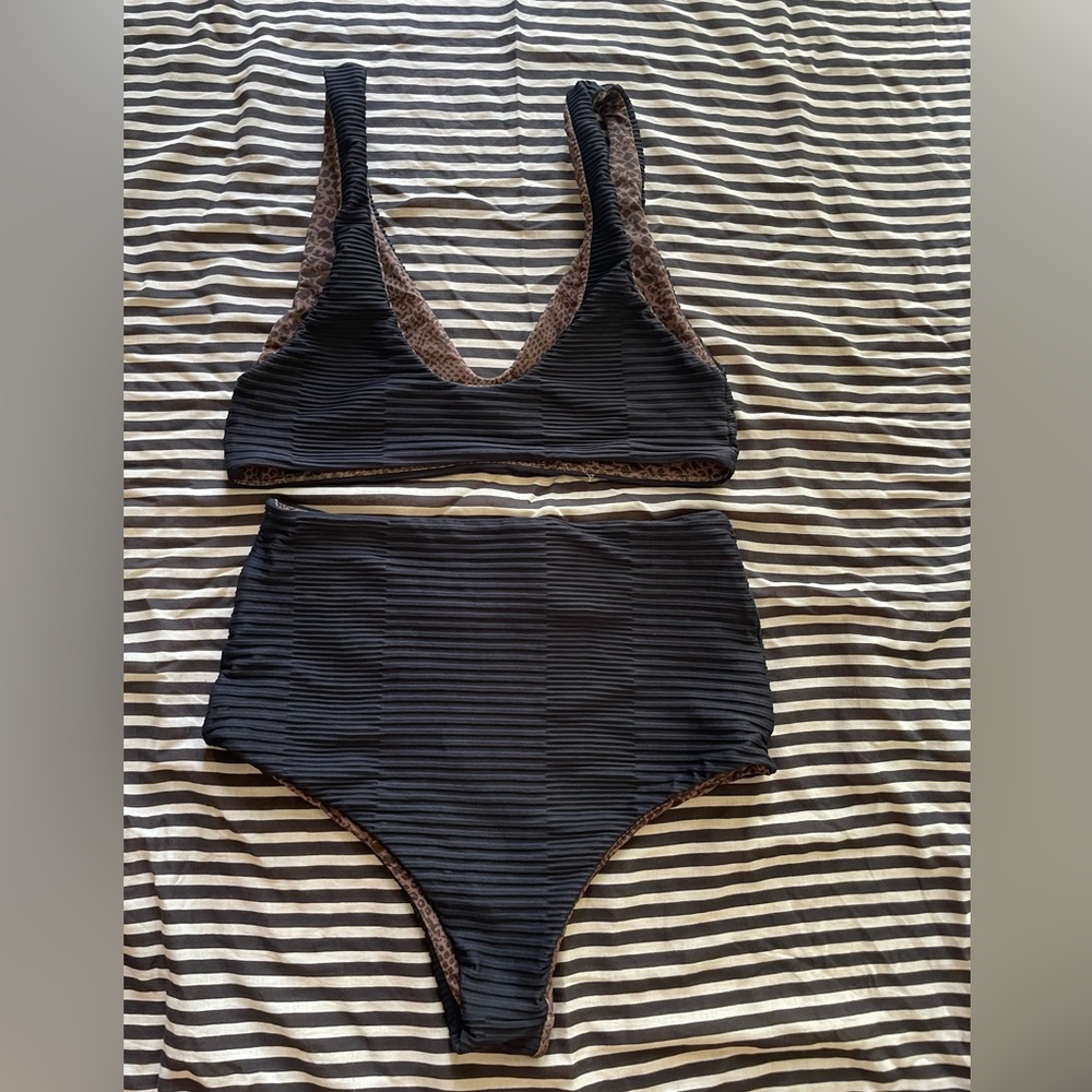 Dual ribbed coal set